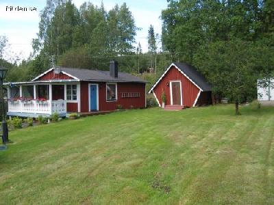 Stuga n�ra sj� - Molkom