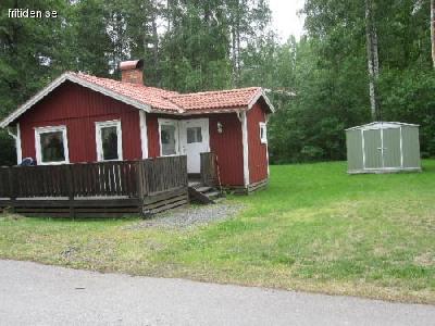 Stuga med sj�utsikt