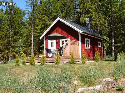 Stugor p� landet med sj�utsikt