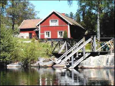 Stuga vid sjö Småland bastu