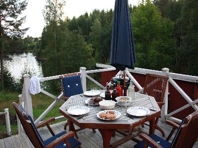 Underbar stuga med sjötomt