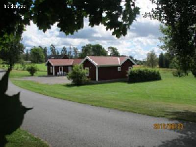 Tv� sm� hus  6+6=12 b�ddar