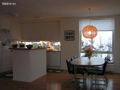 4:a n�ra sj�, Liseberg, Avenyn
