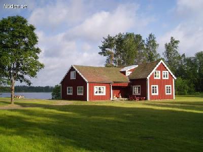 Grosse Villa am See + Sauna