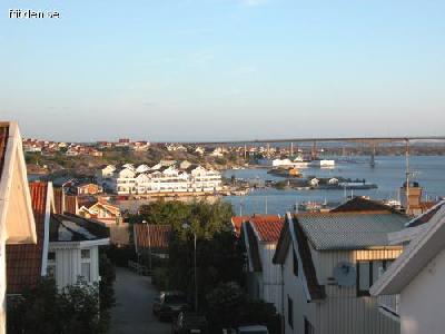 Kungshamn m.utsikt �ver Sm�gen