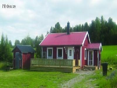 Stuga med utsikt Håckstaviken.