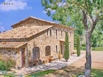 KLIMATISIERTE VILLA MIT POOL
