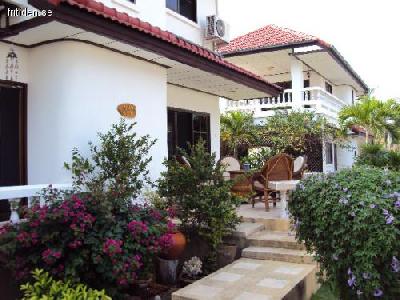 2-plans villa i Ban Huay Yang