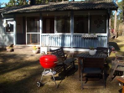Stuga 100 m fr�n �husstranden