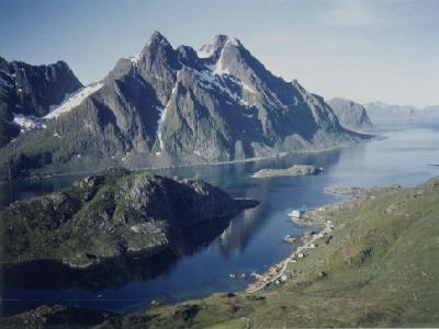 LOFOTEN Vacation Home