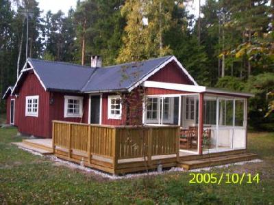 Strandtomt norr om Ljugarn