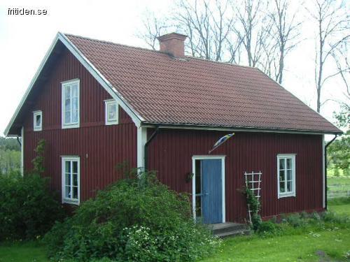 Stuga på lantgård i Ydre