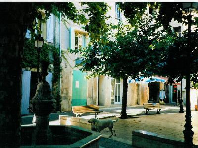 Gross Dorfhaus Provence