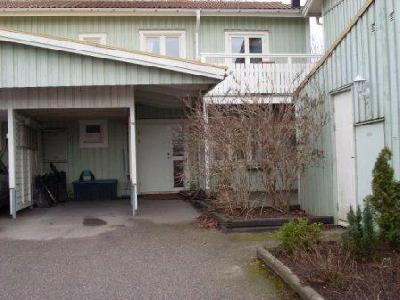 Parhus i Haghulta p� V�rmd�