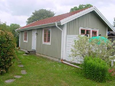 Stuga �land 75m till havet