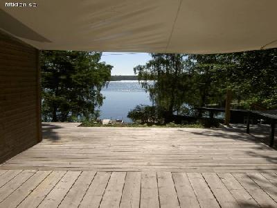 Skärgårdshus med sjötomt