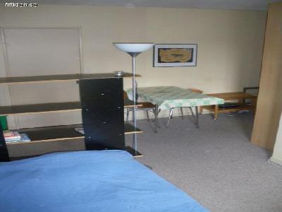 1a i centrala Paris, 30 m�