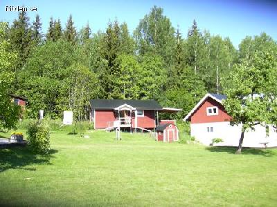 Sehr h�bsches  H�uschen am See