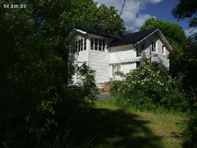 Charming summerhouse in Grisslehamn