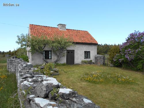 Old Fårö Cottage