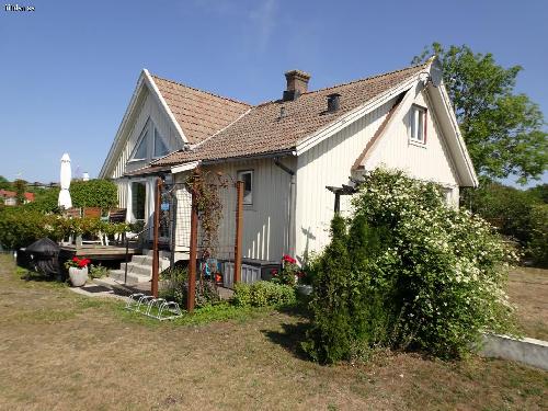 Semesterhus med havsutsikt
