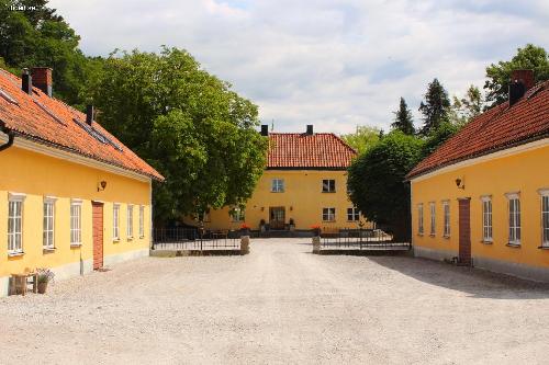 Bo på Lantgård! 5km från Visby