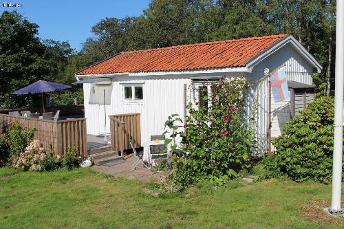 Nice little cottage.