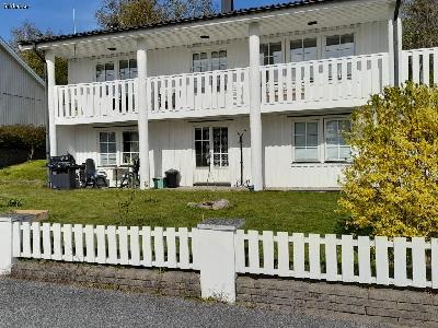 Lägenheten 2 rok med uteplats