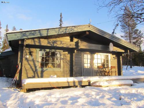 Trivsam fjällstuga i Lofsdalen