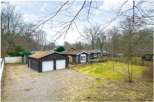 Cottage in scenic area