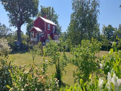 Hus i soliga Torhamn