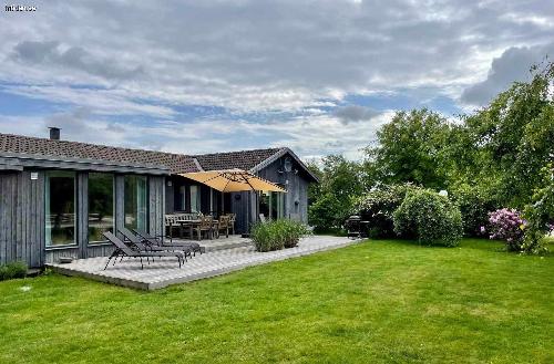 Charmigt hus på Västkusten