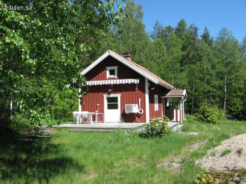 Mysig torpstuga Södermanland