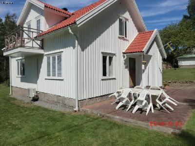 Bohuslän - stuga vid salta bad